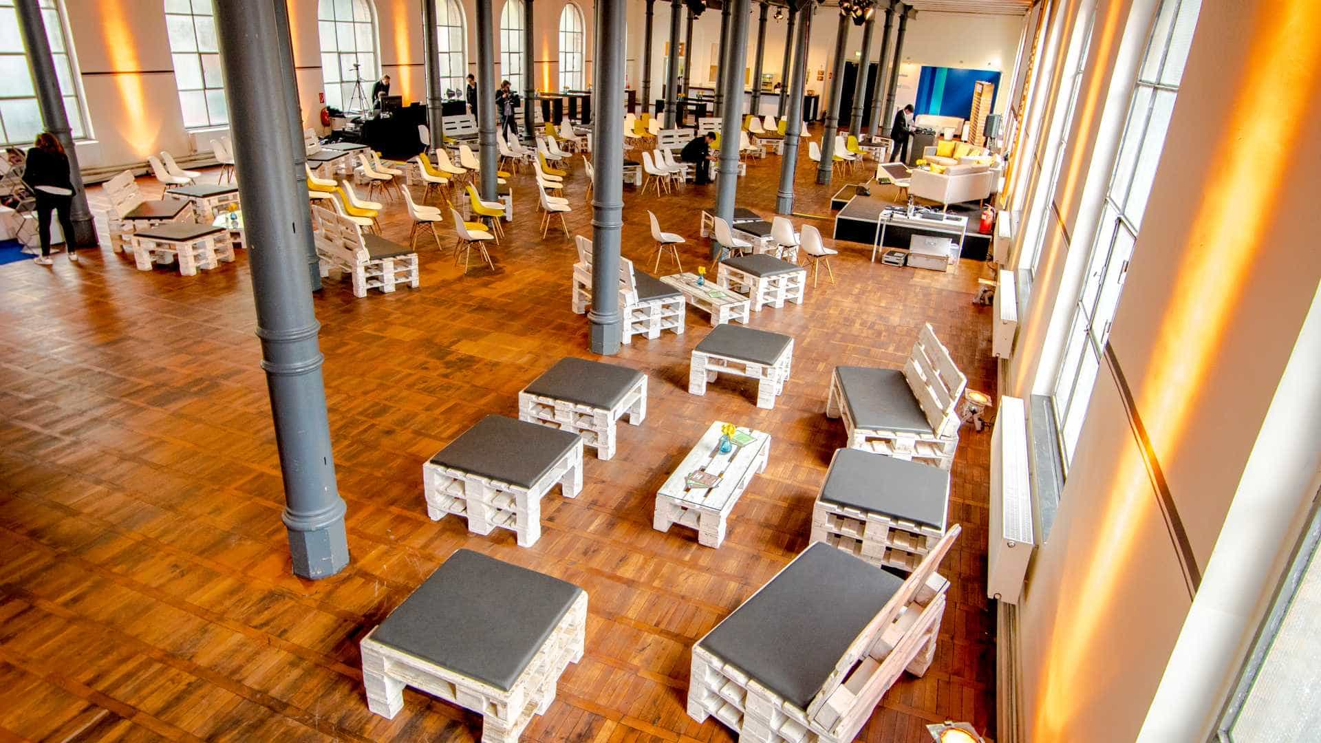 Helmchen Event Location Magazin Heeresbäckerei Konferenz Tagung Get Together Stehtisch Set